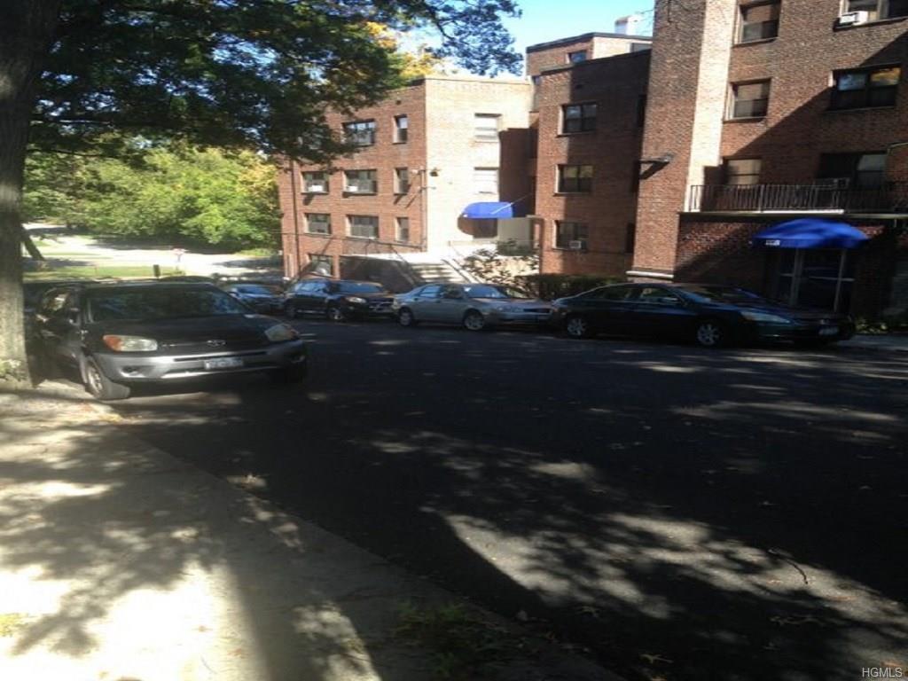 55 Ehrbar Avenue - Photo 1