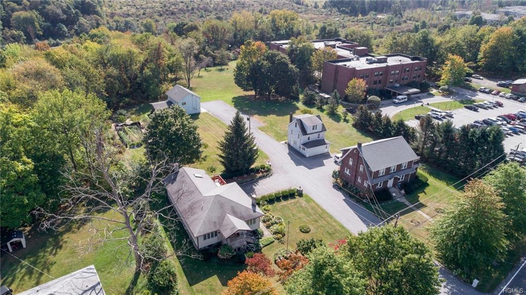 246 Vineyard Avenue - Photo 1