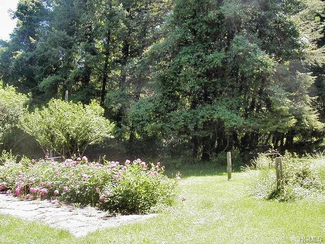 52 Wayne Avenue - Photo 1