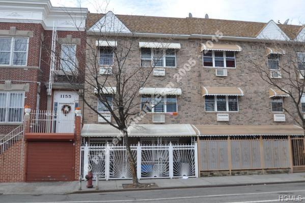 1157 Longfellow Avenue - Photo 1