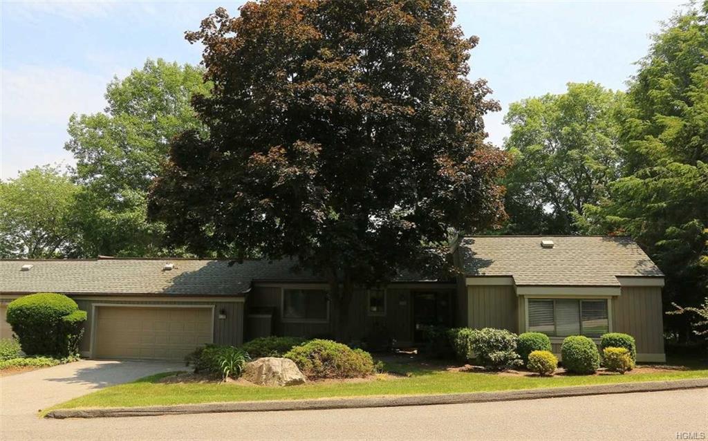 222 Heritage Hills - Photo 1