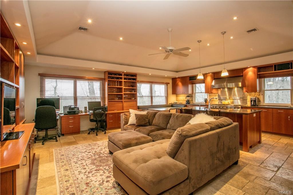 101 Cross Ridge Road - Photo 1