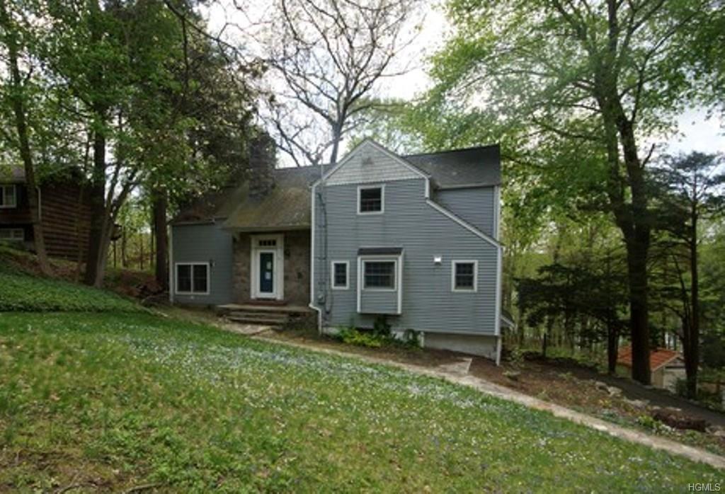 47 Laurelton Road - Photo 1