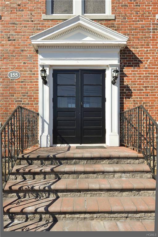 155 Harding Avenue - Photo 1