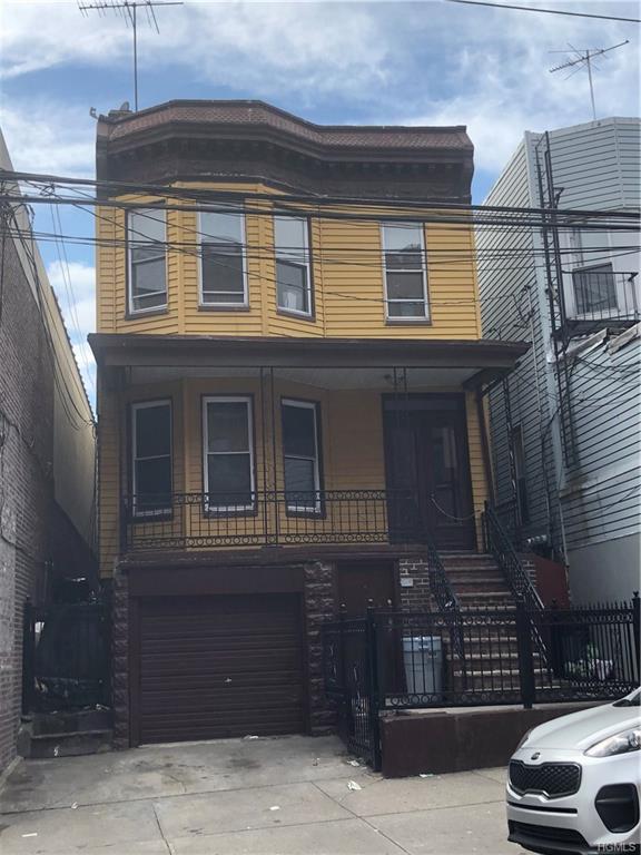 1471 Beach Avenue - Photo 1