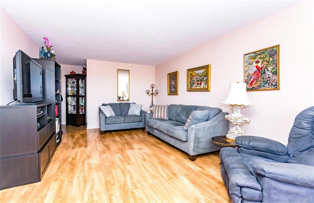 290 232nd Street - Photo 1