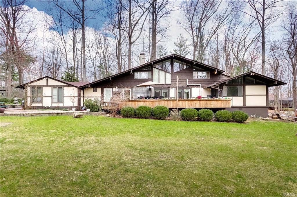 10 Galileo Court - Photo 1