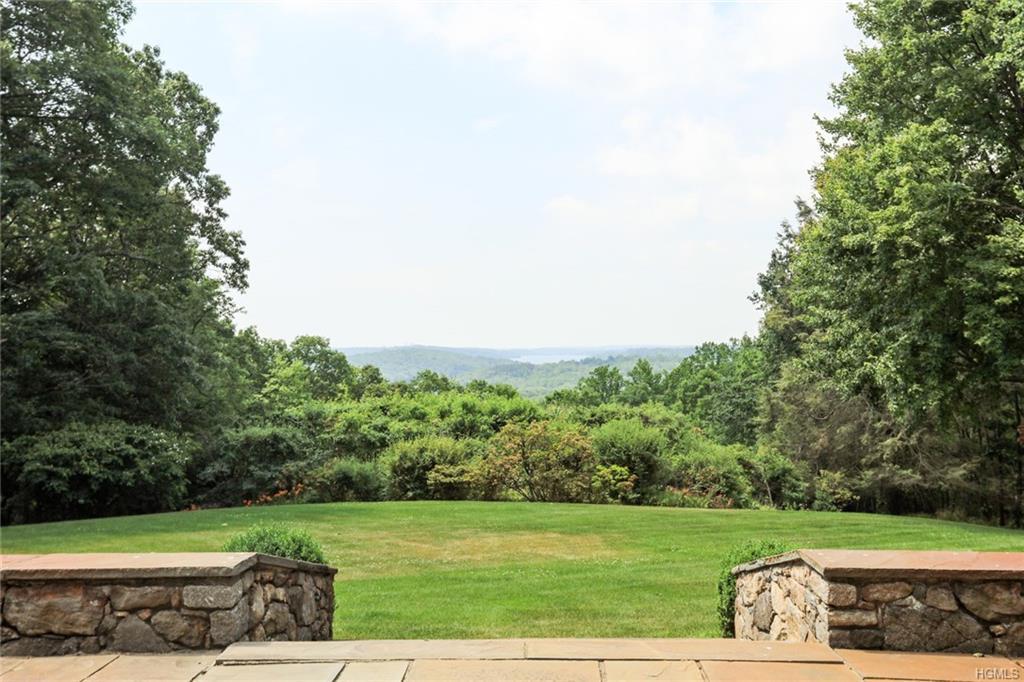 93 Whippoorwill Road - Photo 1