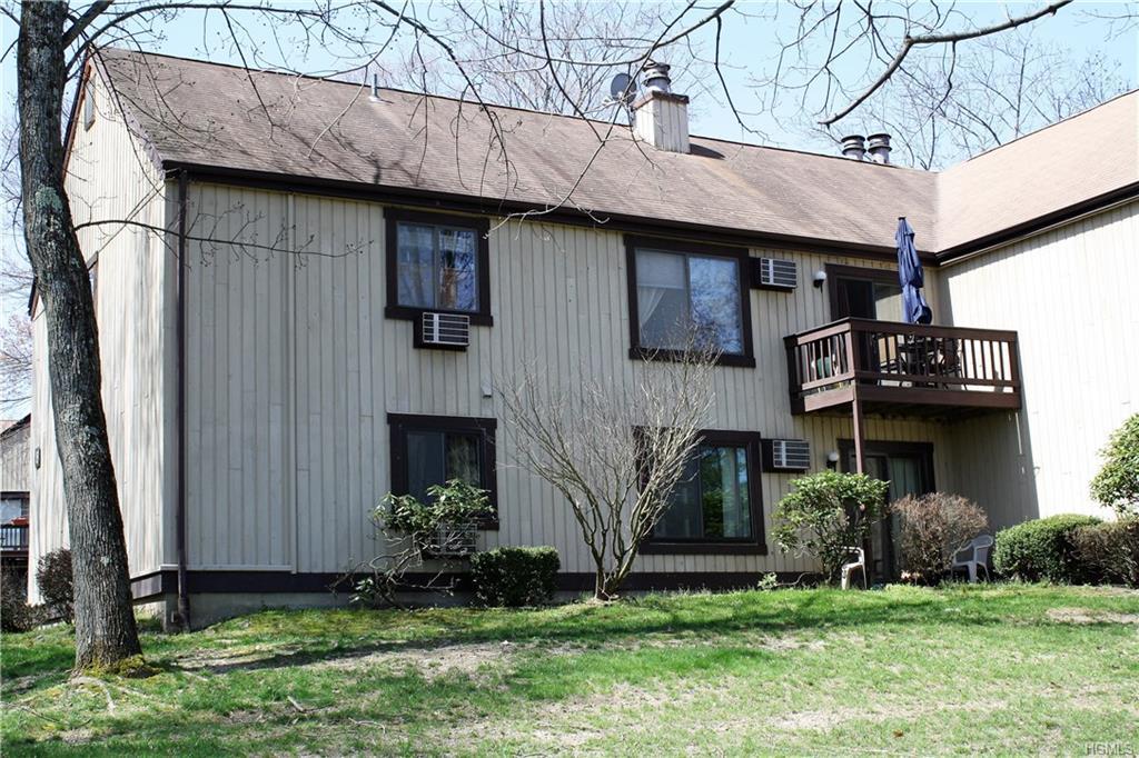 8 Heritage Drive - Photo 1
