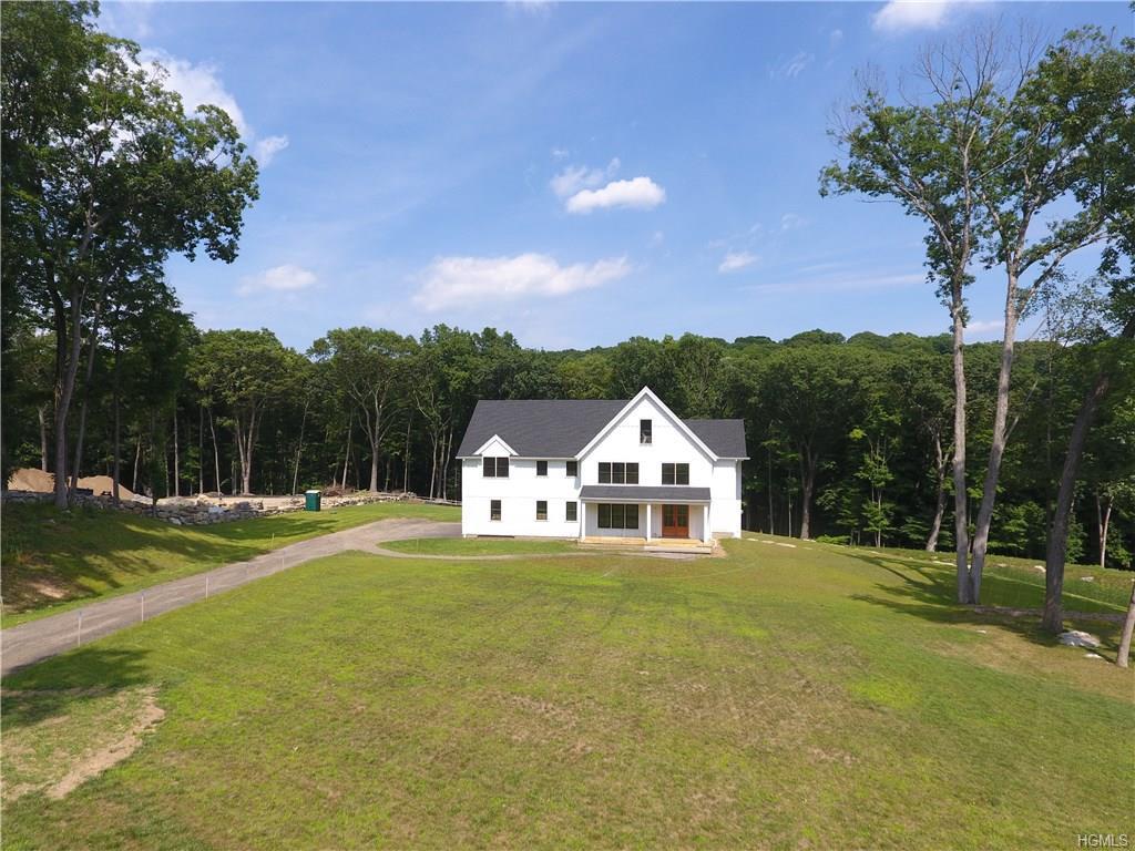 4 Boulder Pond Drive - Photo 1