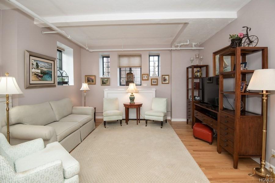 66 Milton Road - Photo 1