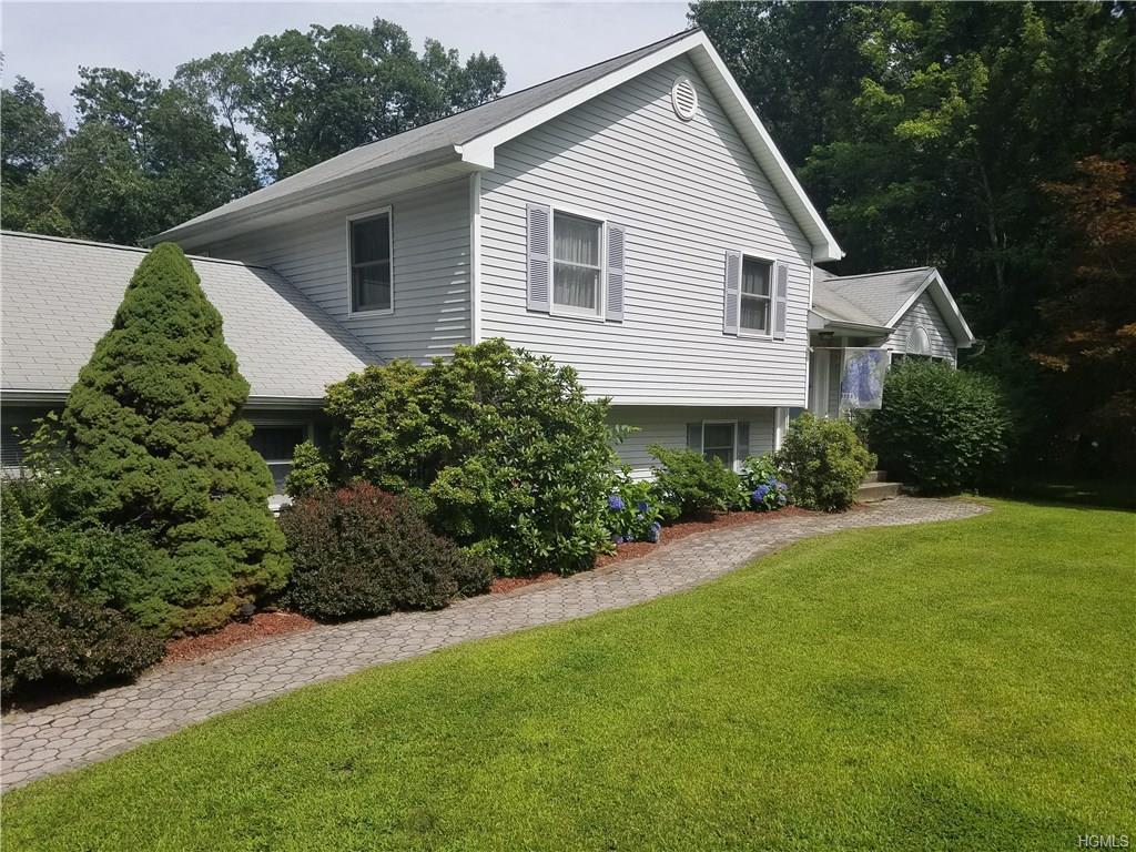 24 Foxwood Drive - Photo 1