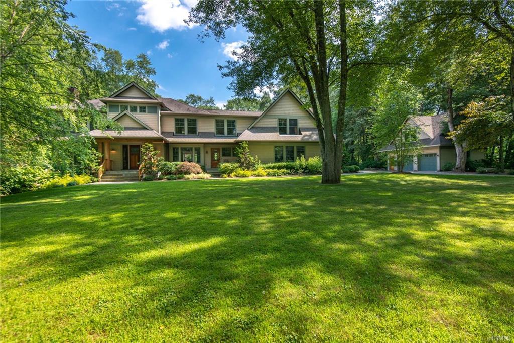 8 Holly Hill Lane - Photo 1