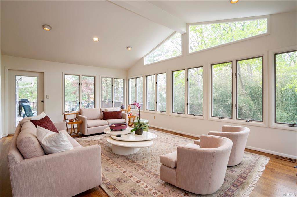 22 Salem Drive - Photo 1