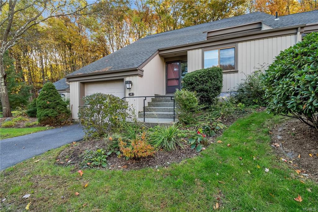 341 Heritage Hills - Photo 1