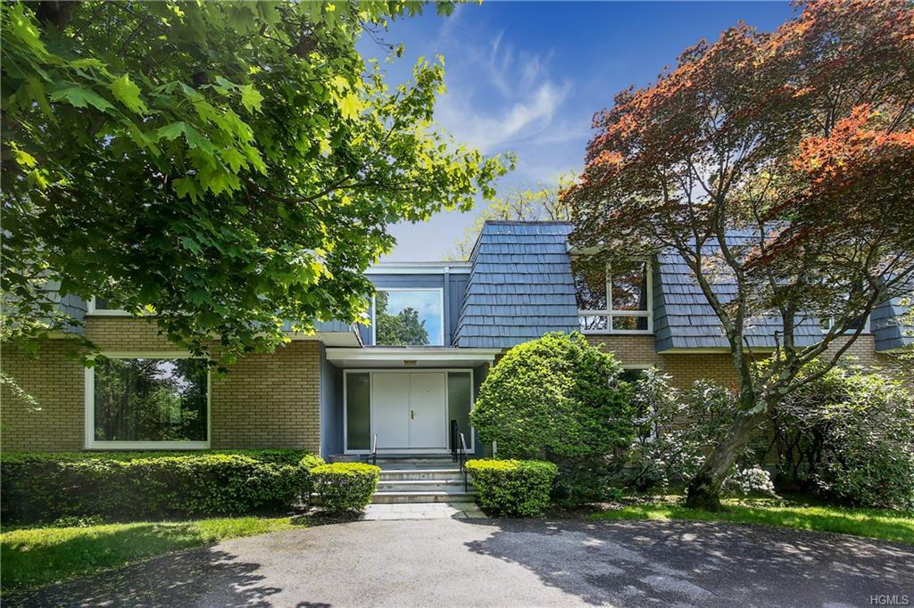 621 West Street - Photo 1