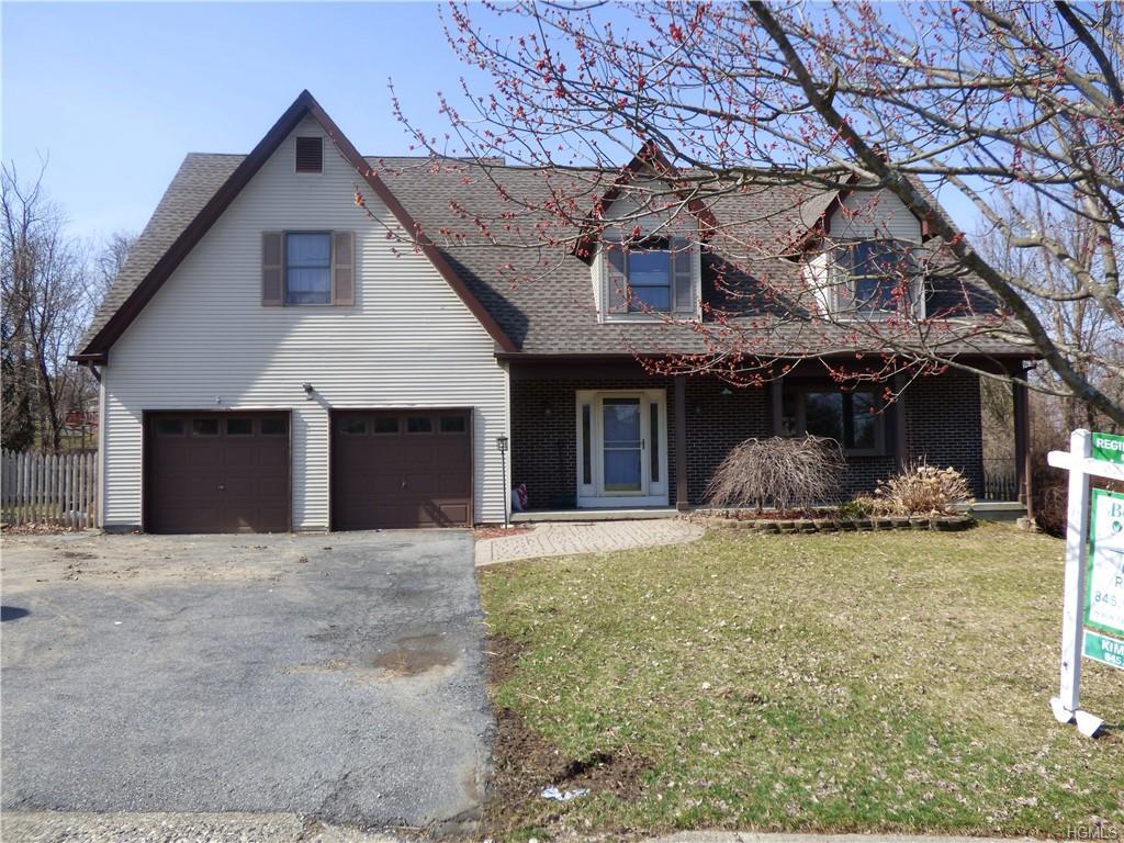 44 Kenilworth Lane - Photo 1
