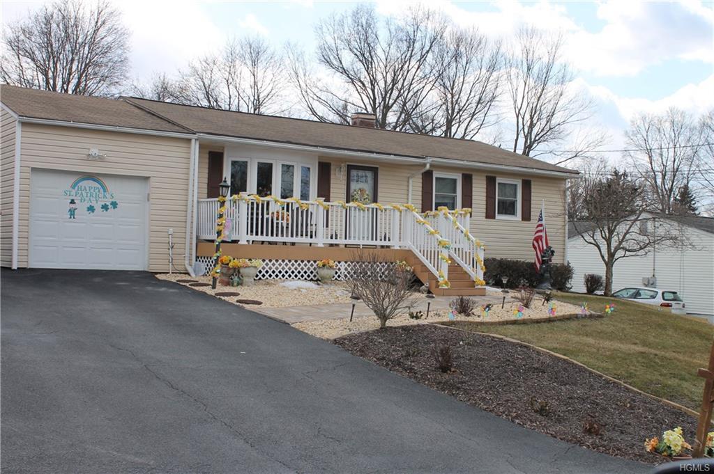 24 Peacock Lane - Photo 1