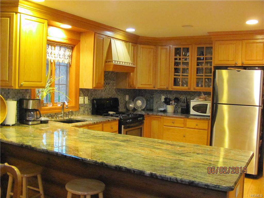 59 Amundsen Lane - Photo 1