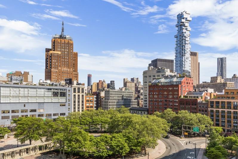 161 Hudson Street - Photo 1