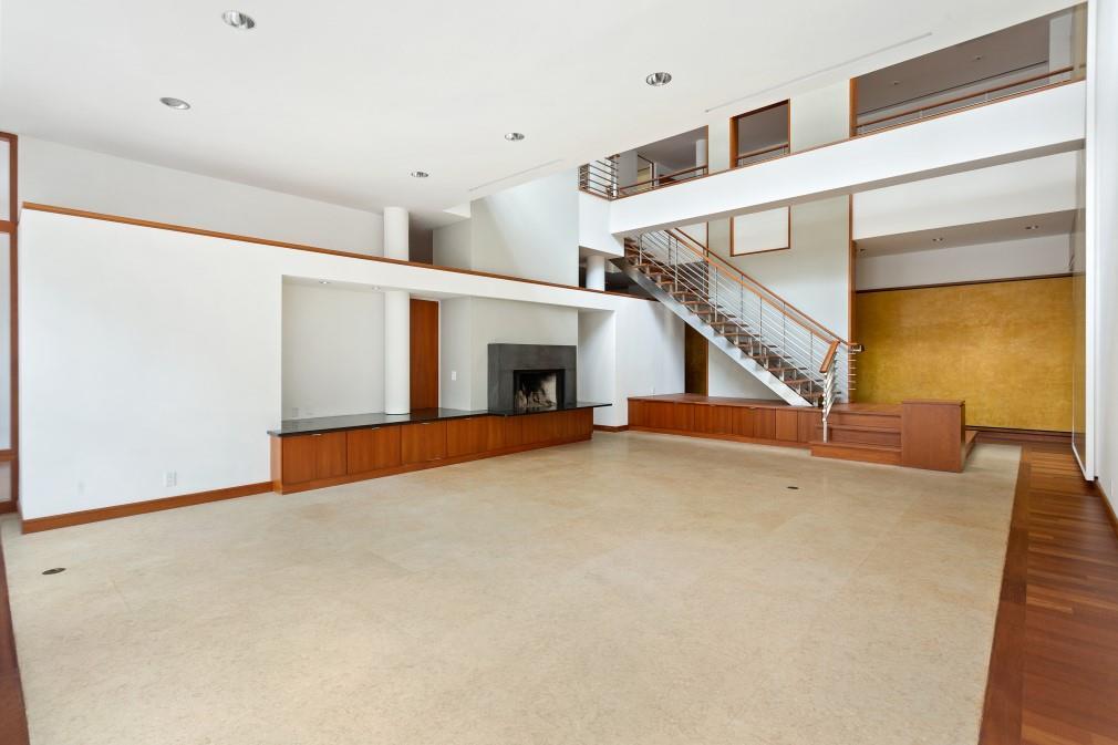 129 20th Street - Photo 1