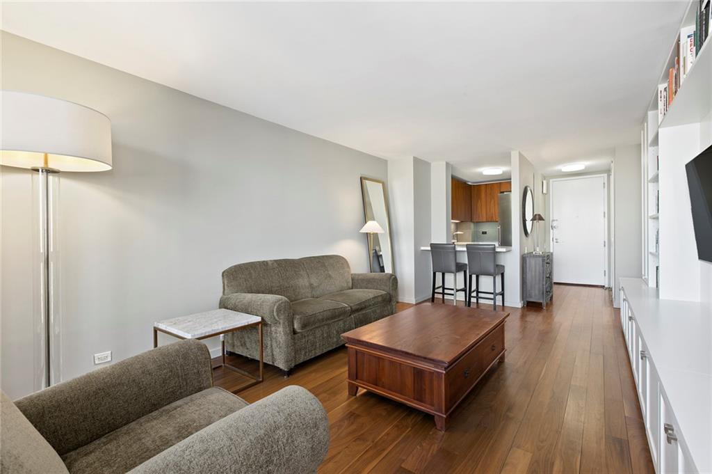 515 72nd Street - Photo 1
