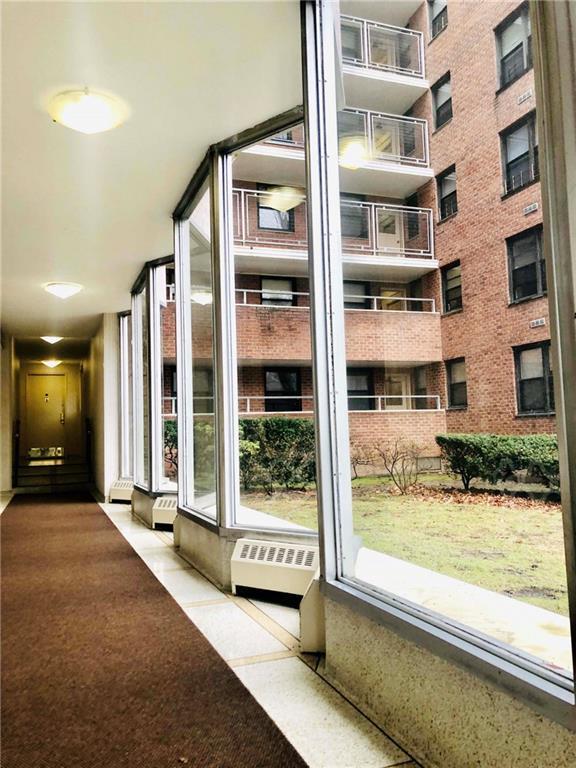 4901 Henry Hudson Parkway - Photo 1