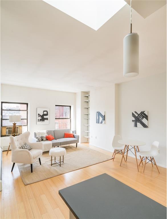 936 Fulton Street - Photo 1