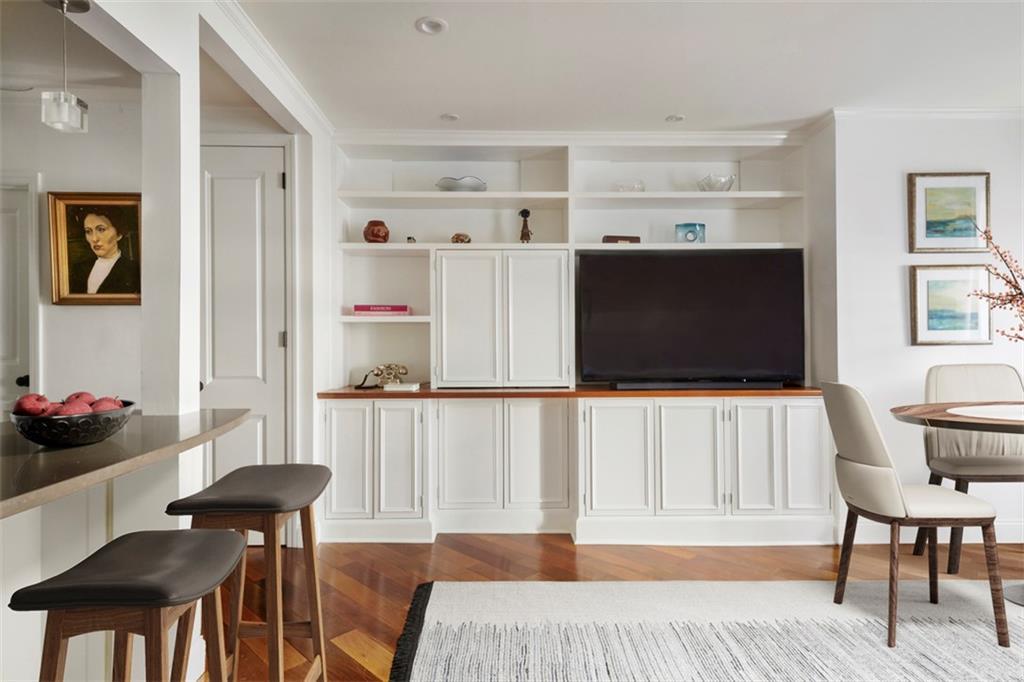 4 109th Street - Photo 1