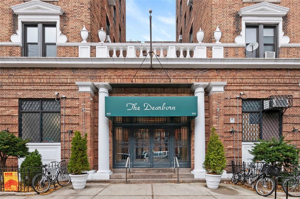 345 Montgomery Street - Photo 1