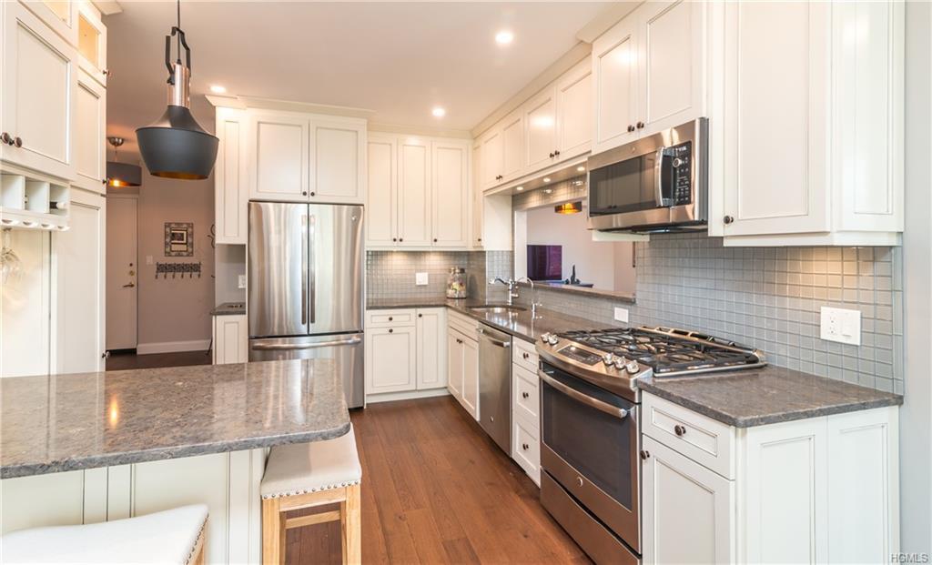 16 Rockledge Avenue - Photo 1