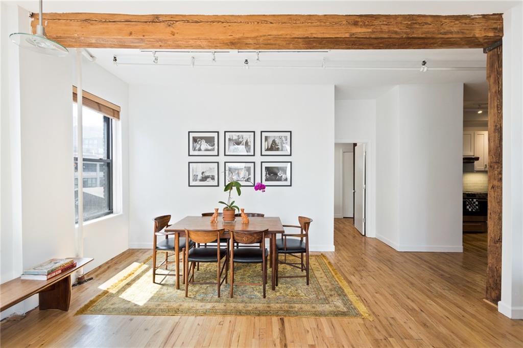 119 11th Street - Photo 1