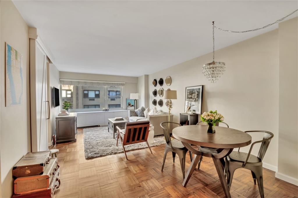 333 66th Street - Photo 1
