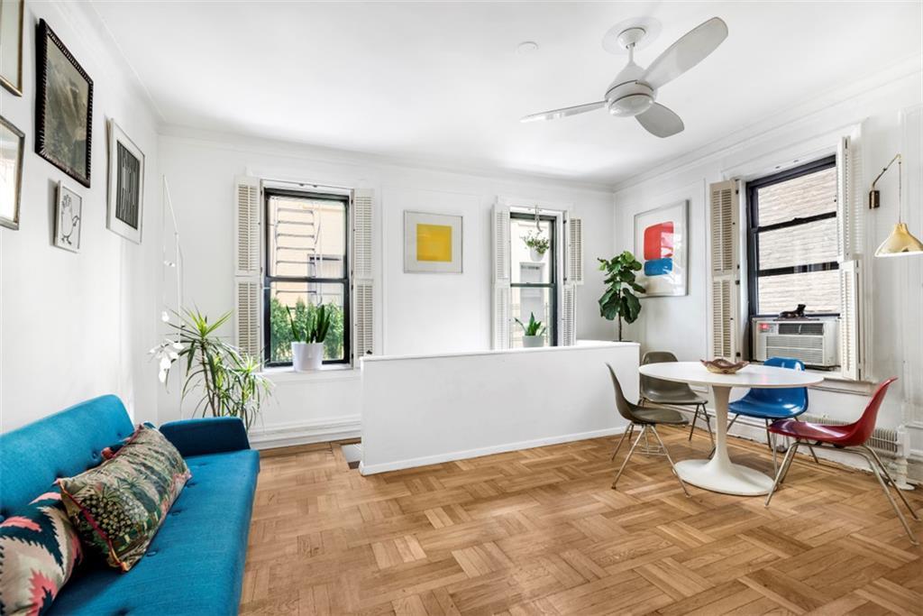 205 10th Street - Photo 1