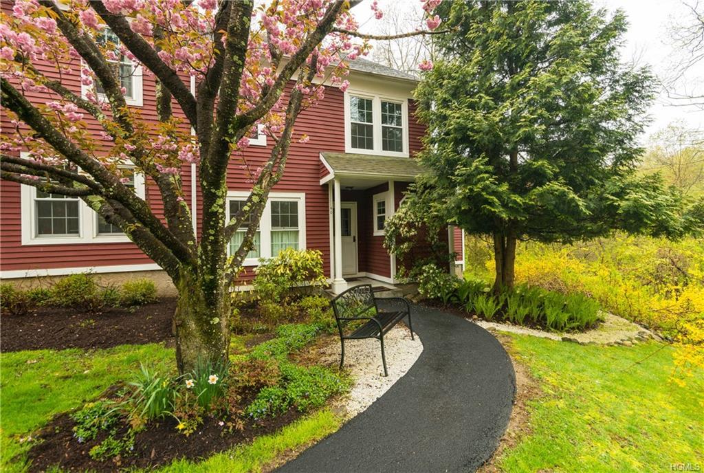 21 Croton Lake Road - Photo 1