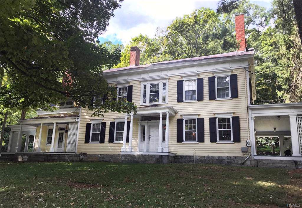 885 Stoneleigh Avenue - Photo 1