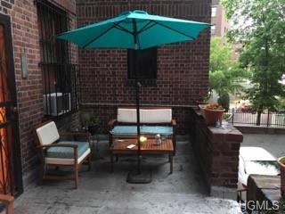 100 Pelham Road - Photo 1