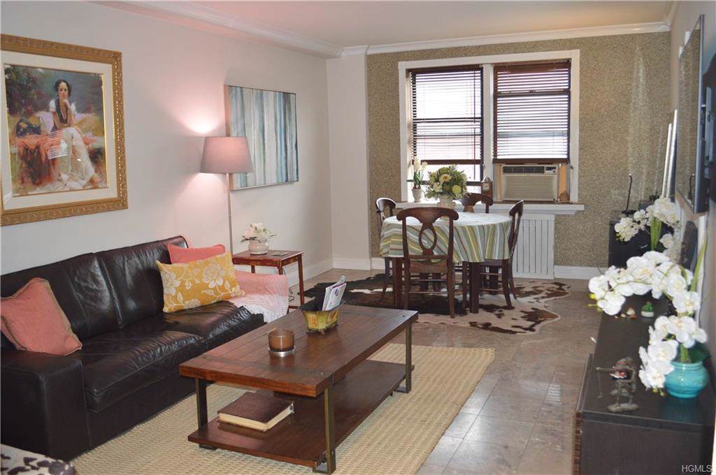 101 Ellwood Avenue - Photo 1