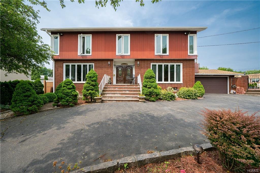 46 Parkway - Photo 1