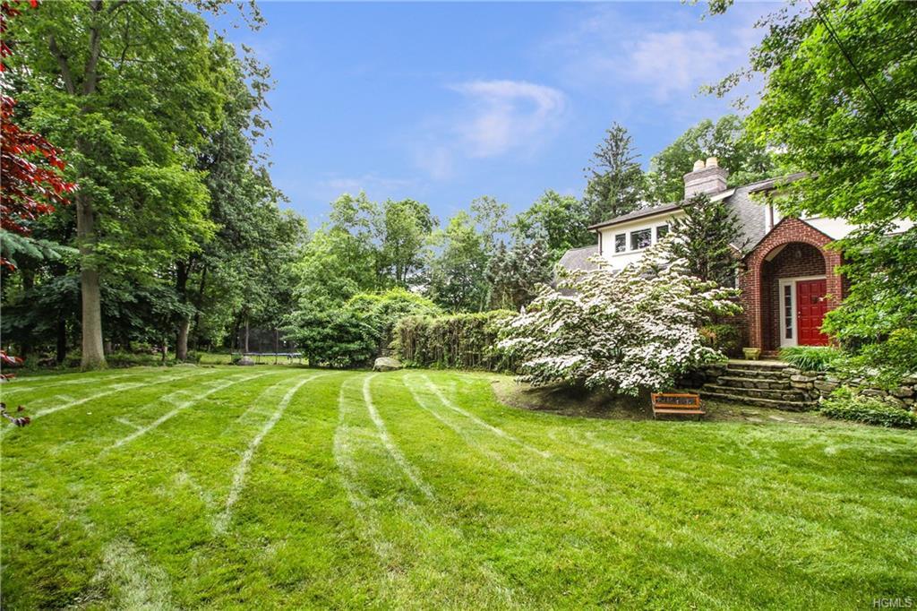 220 Underhill Road - Photo 1