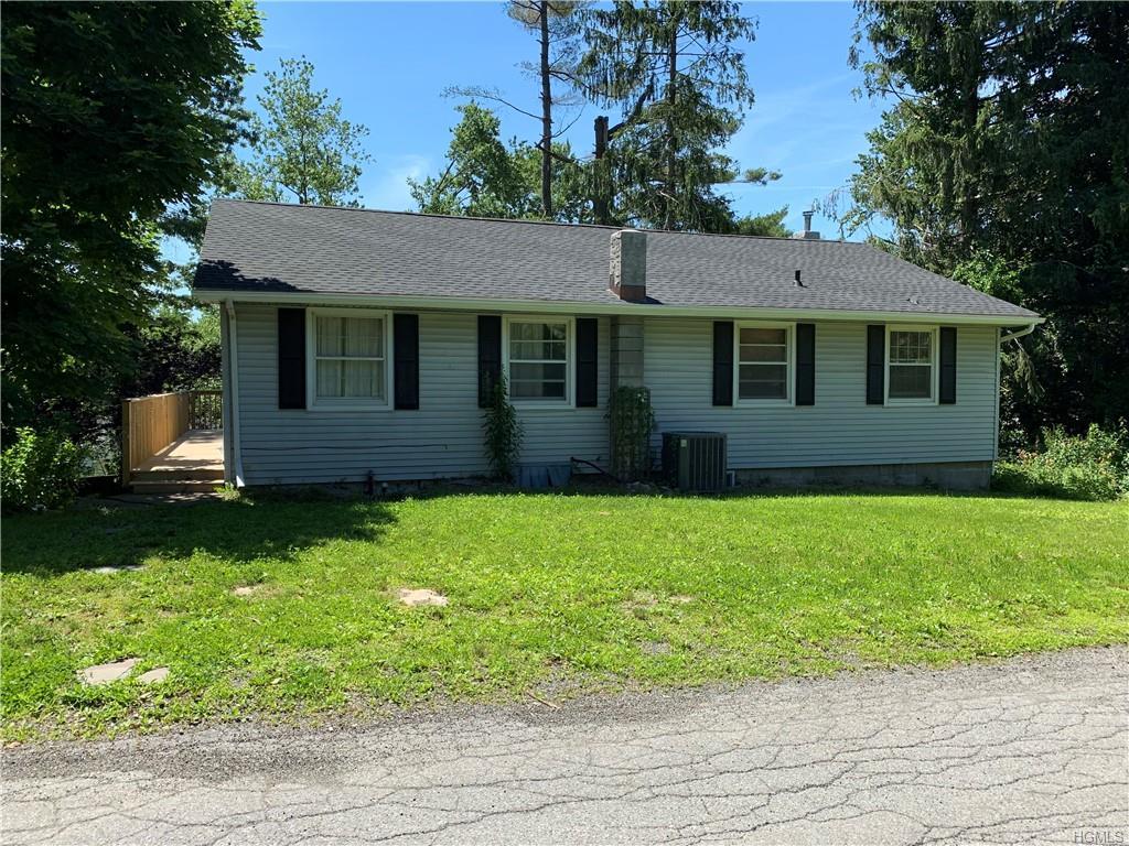 29 Lincoln Drive - Photo 1