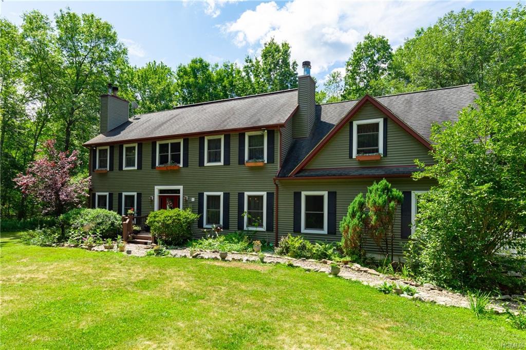 27 Mountain Road - Photo 1
