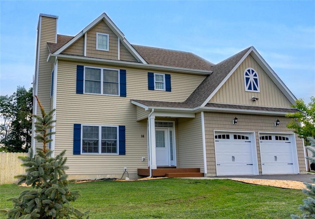 16 Lauren Lane - Photo 1