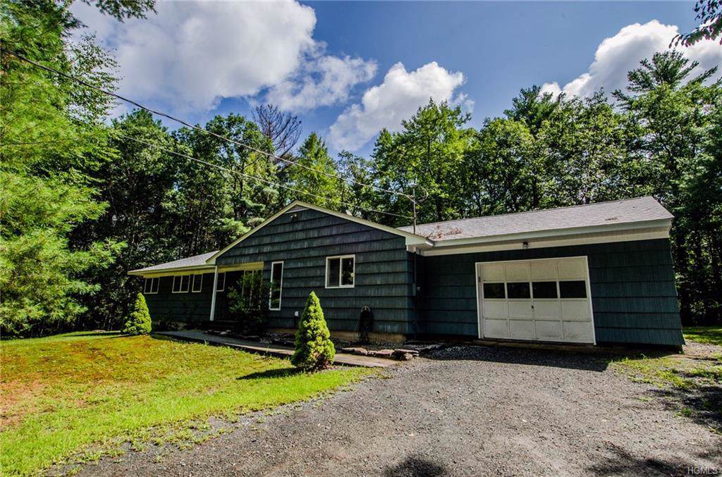 42 Summit Drive - Photo 1