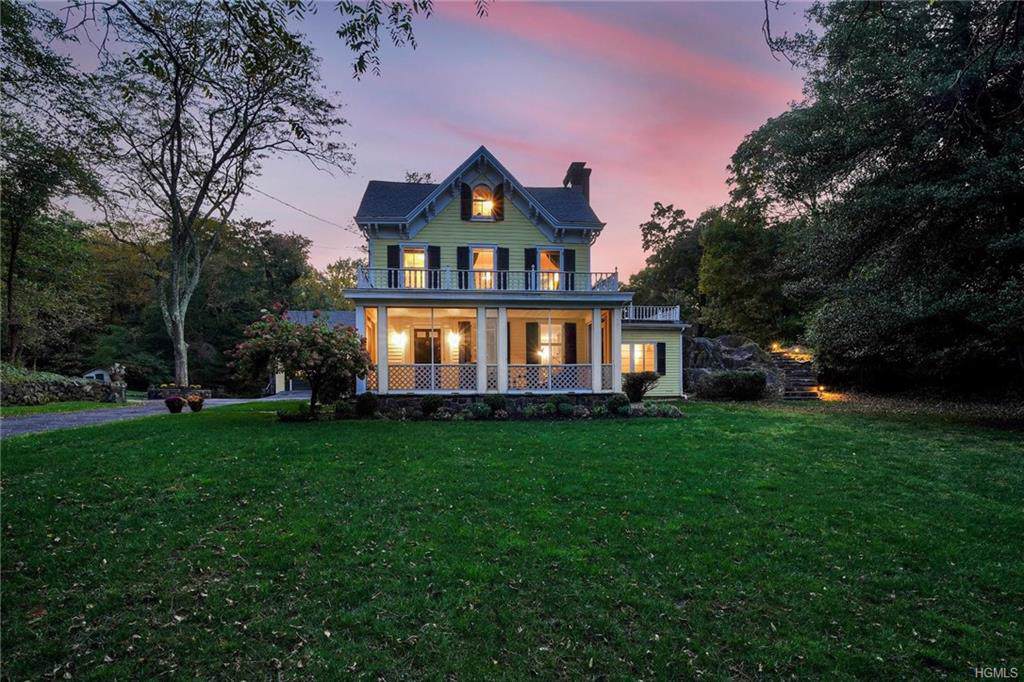 2035 Maple Avenue - Photo 1