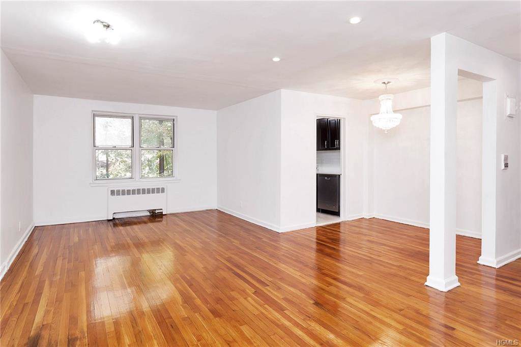 47 Point Street - Photo 1