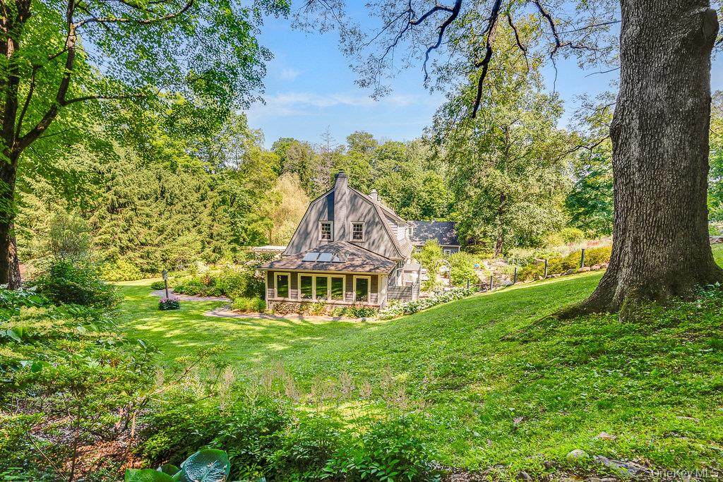 16 Fox Hollow Lane - Photo 1