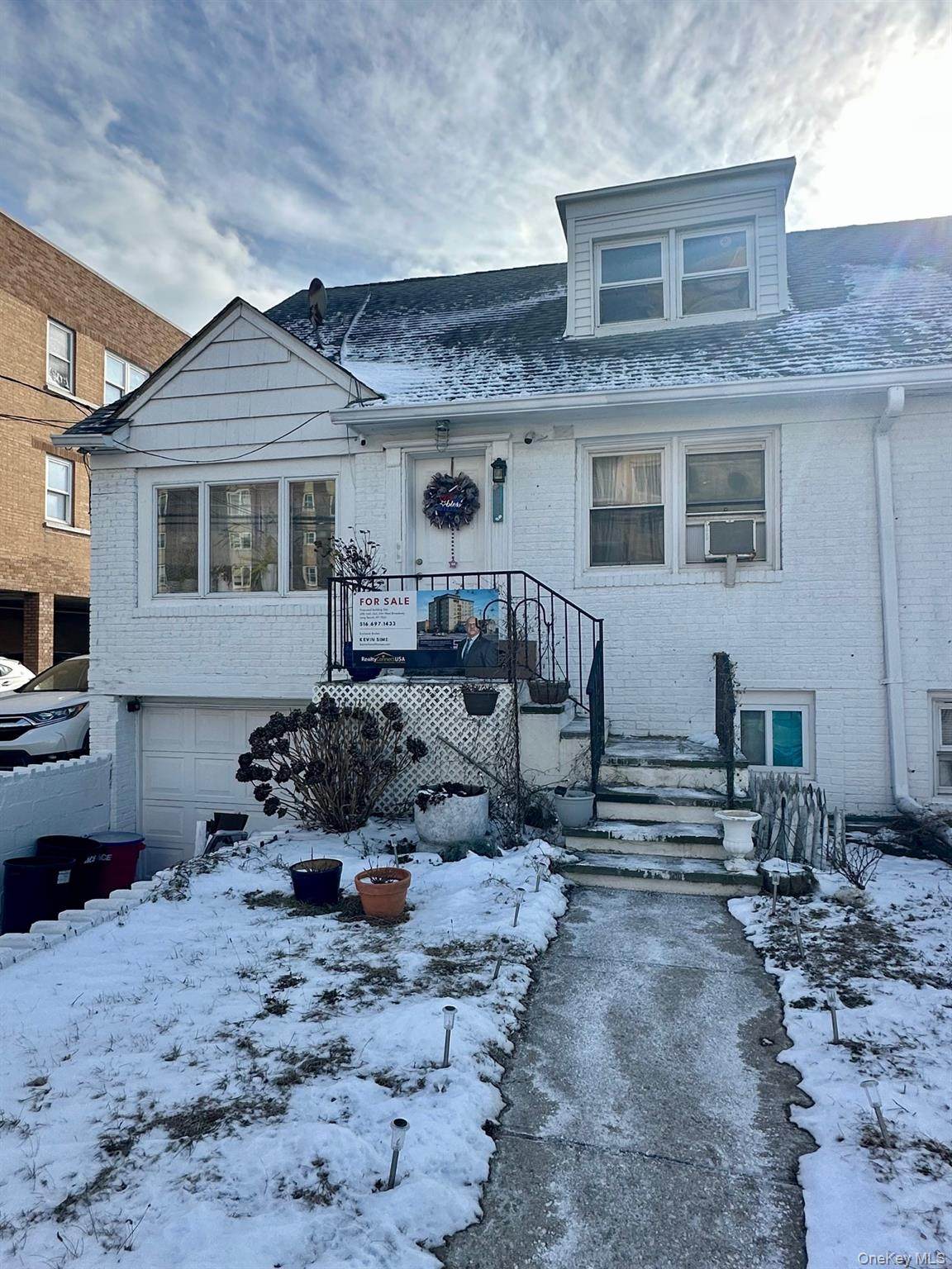 658 Broadway - Photo 1