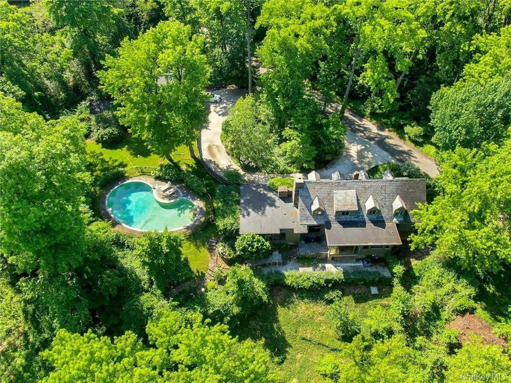 21 Woods Road - Photo 1