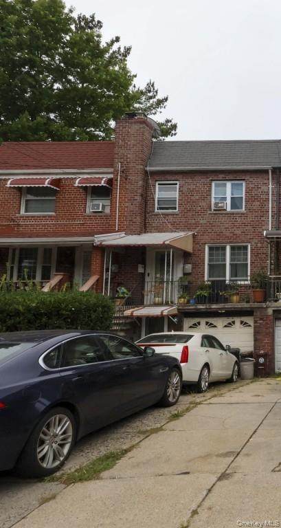 2713 Eastchester Road - Photo 1